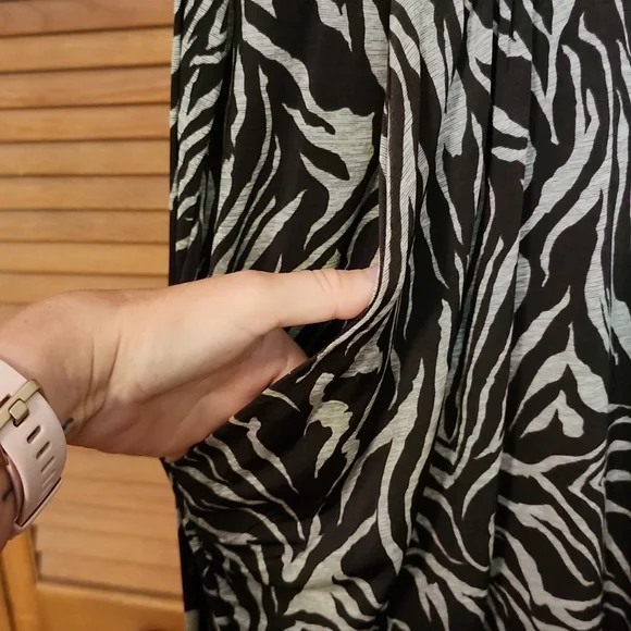 Zebra Animal Print Brown/Beige SZ M iZ Byer - Picture 5 of 5